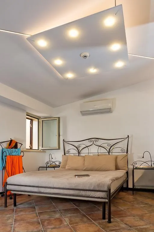 Giasone Apartments Taormina 0*,